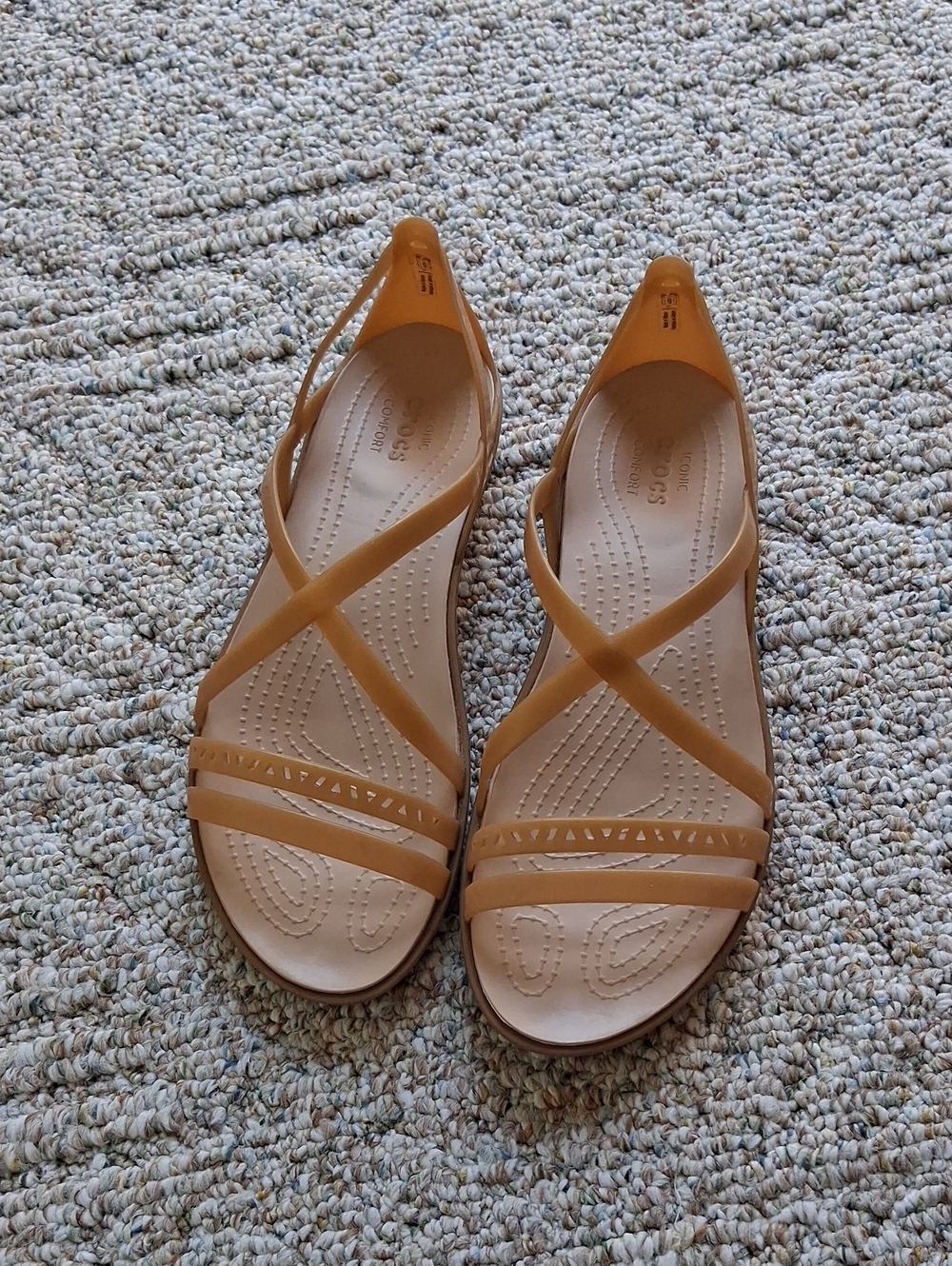 Crocs Isabella Cut Strappy Sandals ~ Dark Gold/Gold ~ W9 ~ Pre-owned - Picture 1 of 5